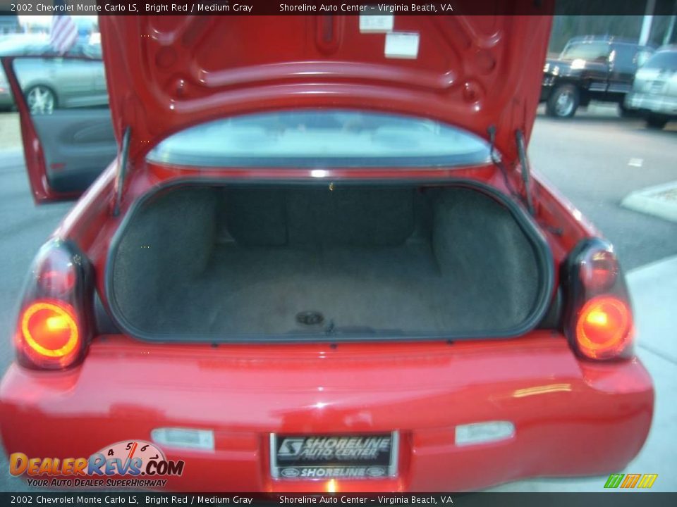 2002 Chevrolet Monte Carlo LS Bright Red / Medium Gray Photo #10
