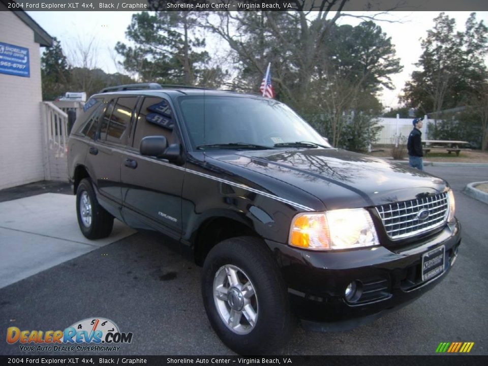 2004 Ford Explorer XLT 4x4 Black / Graphite Photo #8