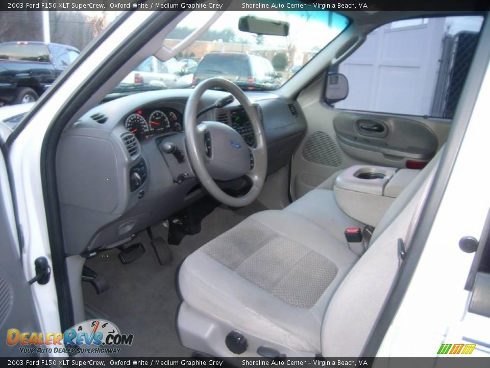 2003 Ford F150 XLT SuperCrew Oxford White / Medium Graphite Grey Photo #15