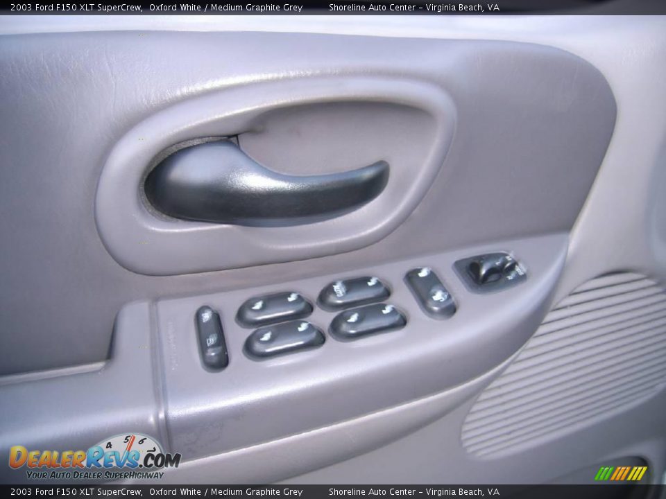 2003 Ford F150 XLT SuperCrew Oxford White / Medium Graphite Grey Photo #16