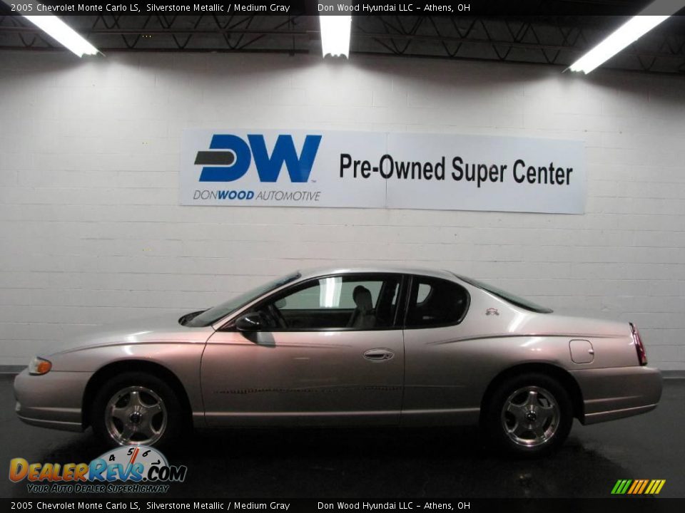 2005 Chevrolet Monte Carlo LS Silverstone Metallic / Medium Gray Photo #5