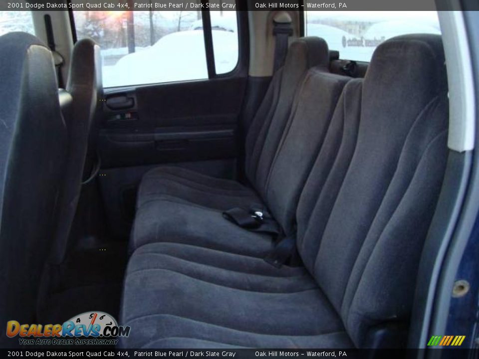 2001 Dodge Dakota Sport Quad Cab 4x4 Patriot Blue Pearl / Dark Slate Gray Photo #10