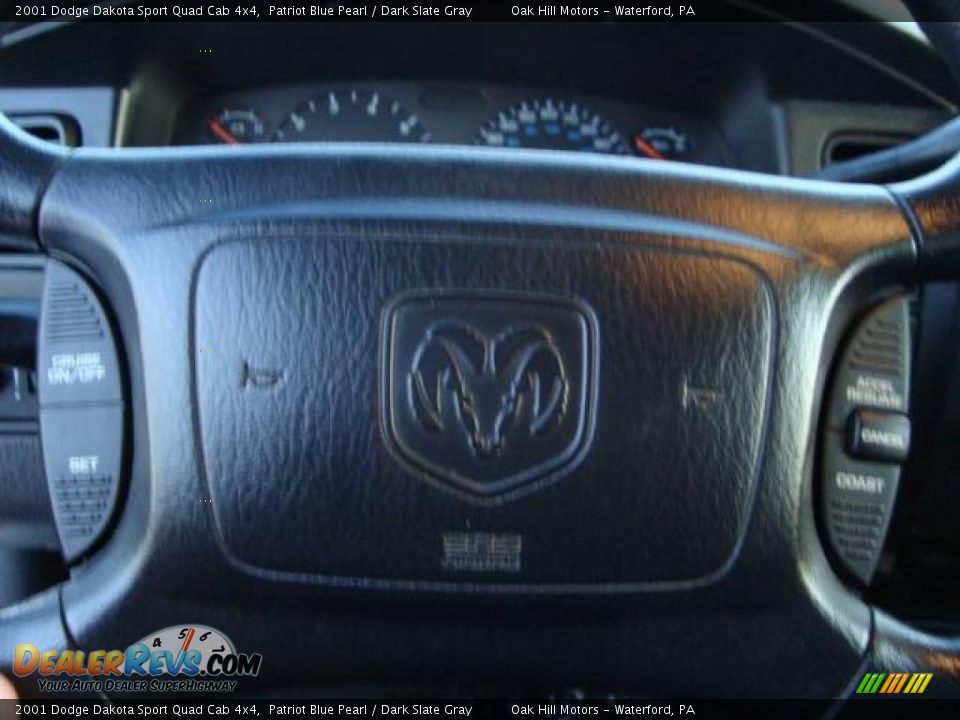 2001 Dodge Dakota Sport Quad Cab 4x4 Patriot Blue Pearl / Dark Slate Gray Photo #12