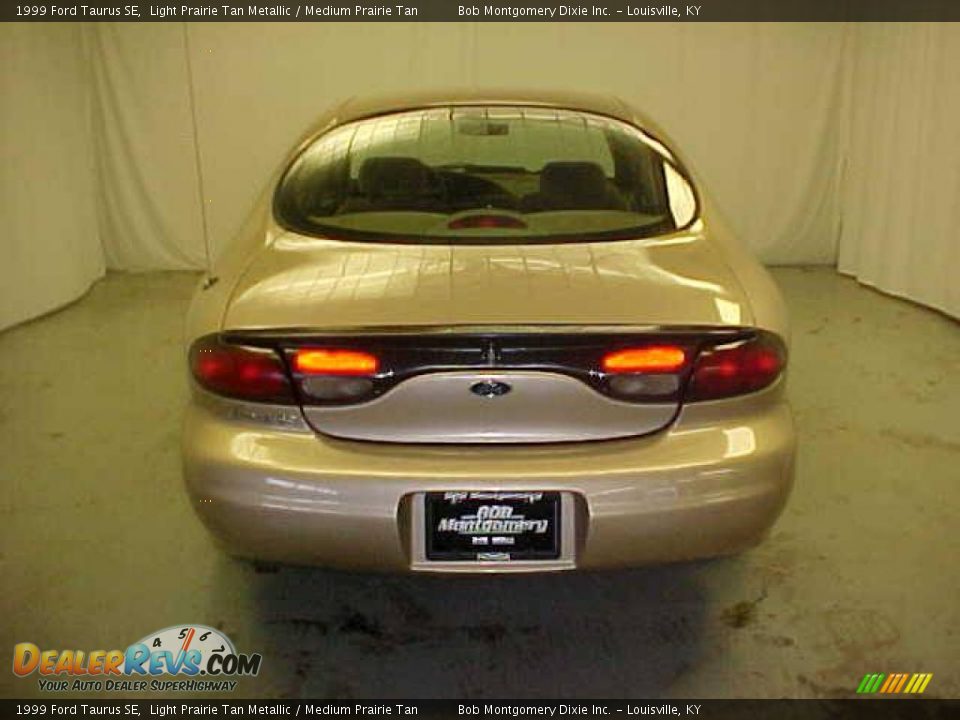 1999 Ford Taurus SE Light Prairie Tan Metallic / Medium Prairie Tan Photo #17