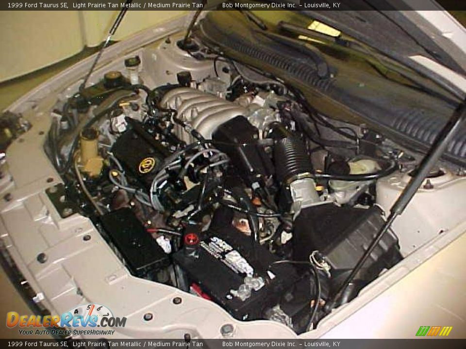 1999 Ford Taurus SE Light Prairie Tan Metallic / Medium Prairie Tan Photo #27