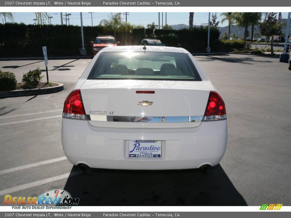2007 Chevrolet Impala LT White / Neutral Beige Photo #9