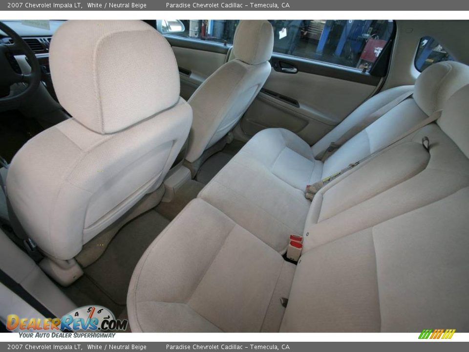 2007 Chevrolet Impala LT White / Neutral Beige Photo #23