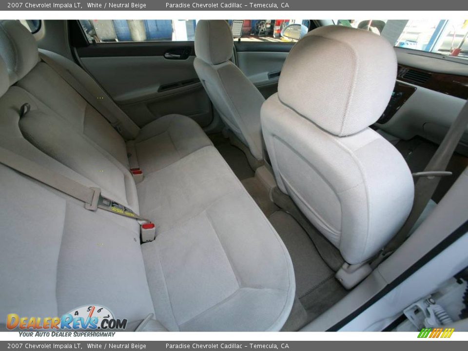 2007 Chevrolet Impala LT White / Neutral Beige Photo #25