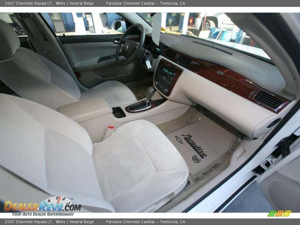 2007 Chevrolet Impala LT White / Neutral Beige Photo #26