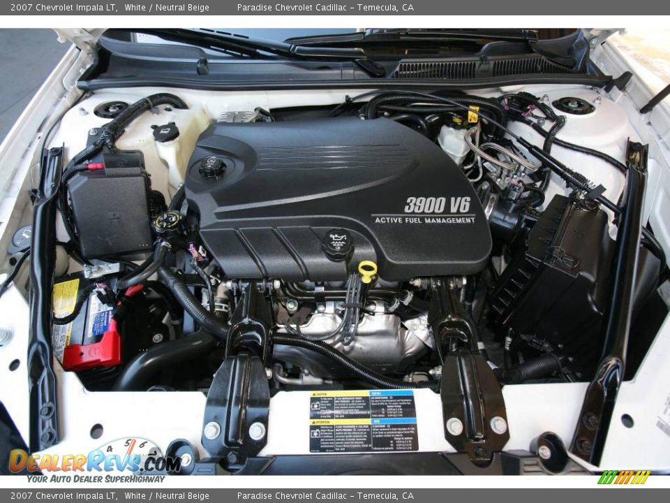 2007 Chevrolet Impala LT White / Neutral Beige Photo #30