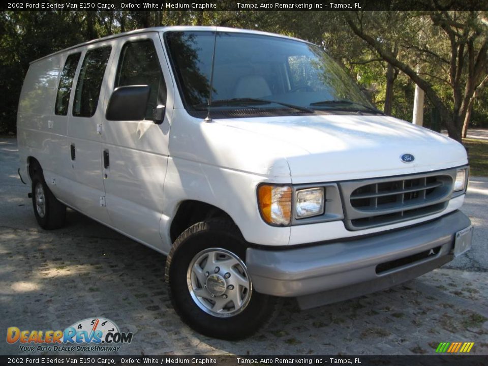 2002 Ford E Series Van E150 Cargo Oxford White / Medium Graphite Photo #5