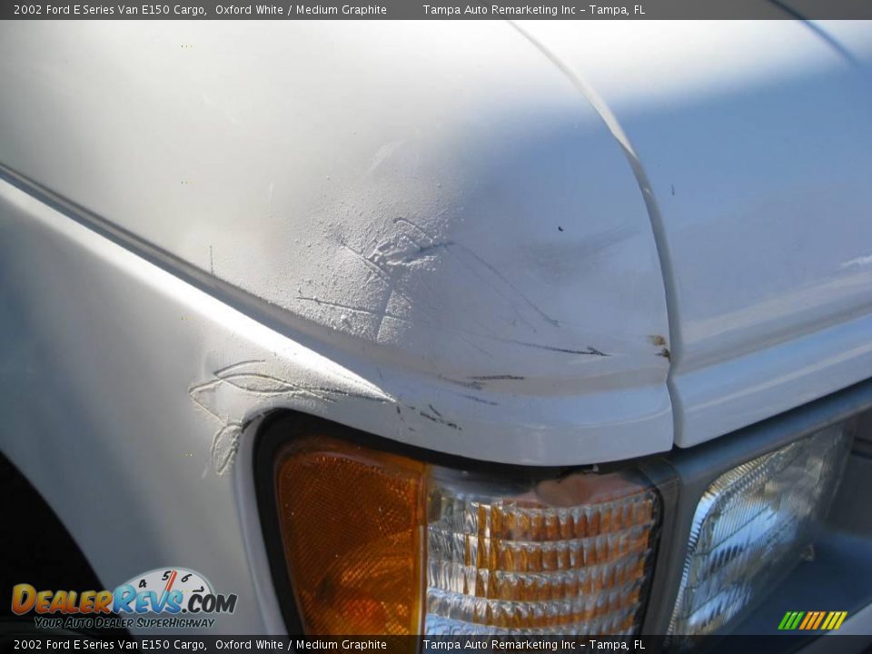 2002 Ford E Series Van E150 Cargo Oxford White / Medium Graphite Photo #7