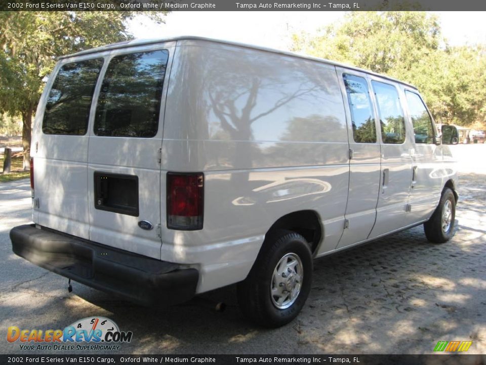2002 Ford E Series Van E150 Cargo Oxford White / Medium Graphite Photo #13