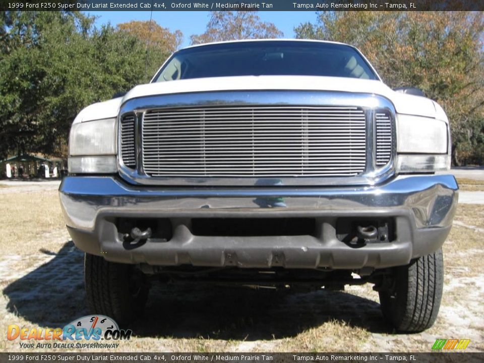 1999 Ford F250 Super Duty Lariat Extended Cab 4x4 Oxford White / Medium Prairie Tan Photo #2