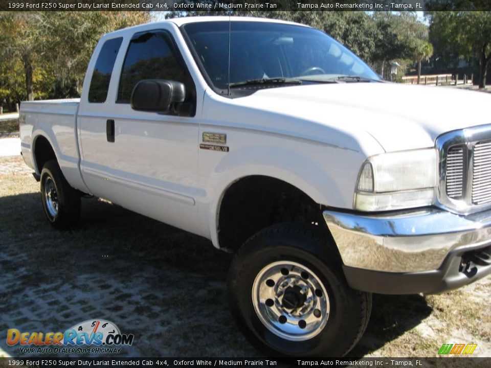 1999 Ford F250 Super Duty Lariat Extended Cab 4x4 Oxford White / Medium Prairie Tan Photo #3