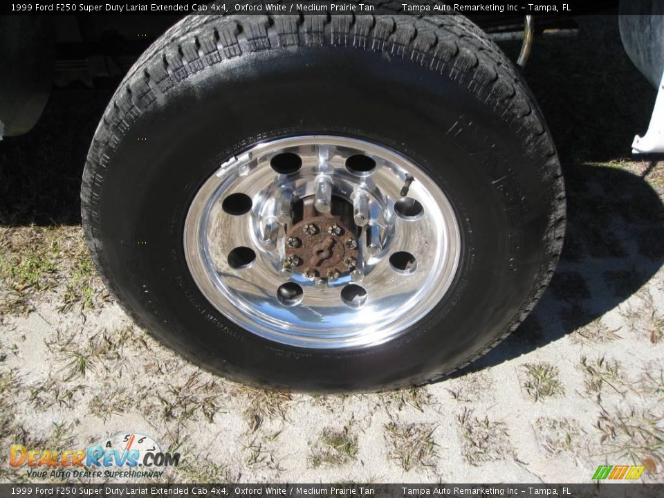 1999 Ford F250 Super Duty Lariat Extended Cab 4x4 Oxford White / Medium Prairie Tan Photo #15