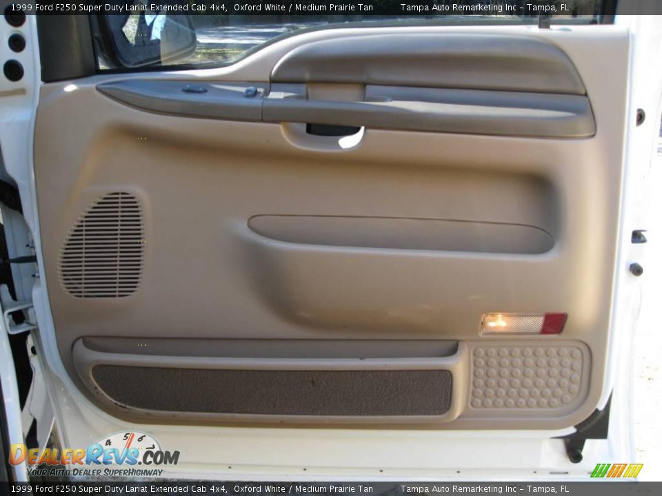 1999 Ford F250 Super Duty Lariat Extended Cab 4x4 Oxford White / Medium Prairie Tan Photo #20