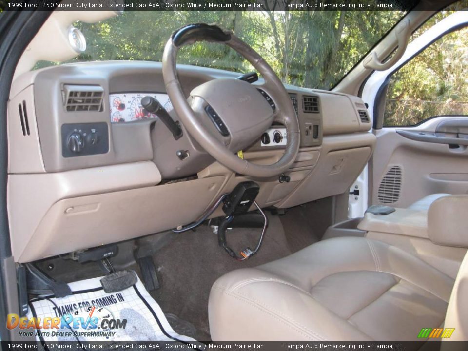 1999 Ford F250 Super Duty Lariat Extended Cab 4x4 Oxford White / Medium Prairie Tan Photo #30