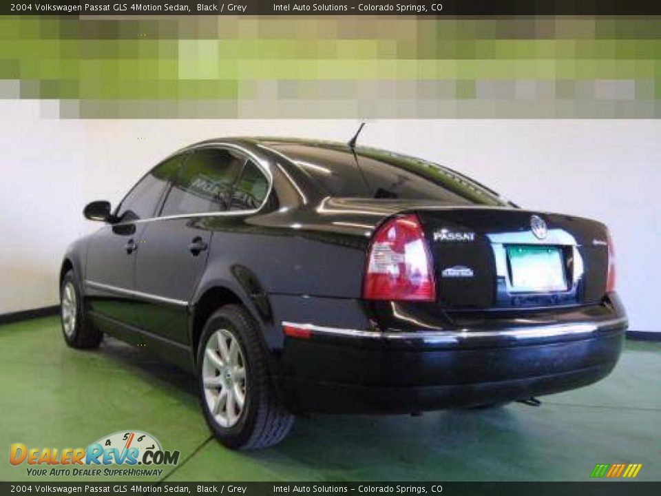 2004 Volkswagen Passat GLS 4Motion Sedan Black / Grey Photo #11