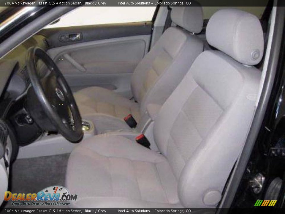 2004 Volkswagen Passat GLS 4Motion Sedan Black / Grey Photo #14