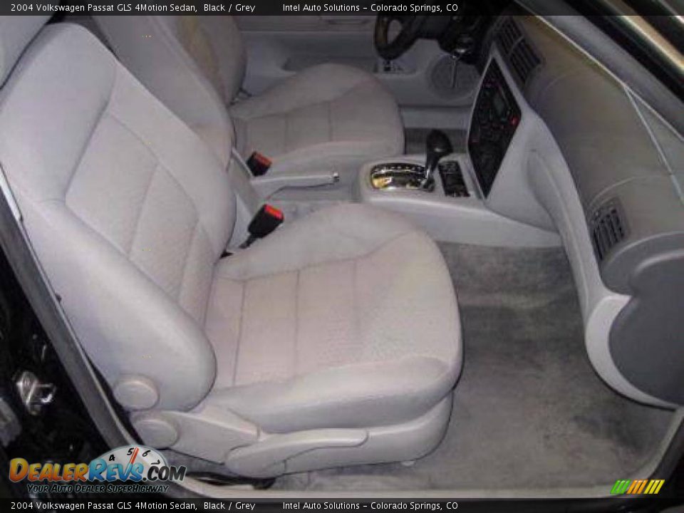 2004 Volkswagen Passat GLS 4Motion Sedan Black / Grey Photo #19