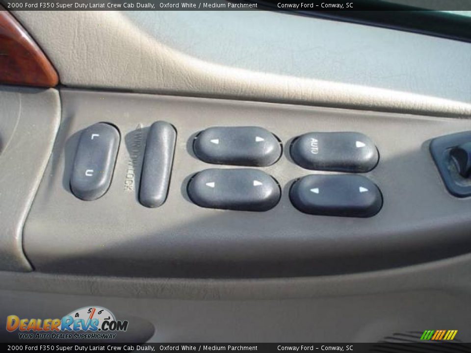 2000 Ford F350 Super Duty Lariat Crew Cab Dually Oxford White / Medium Parchment Photo #25