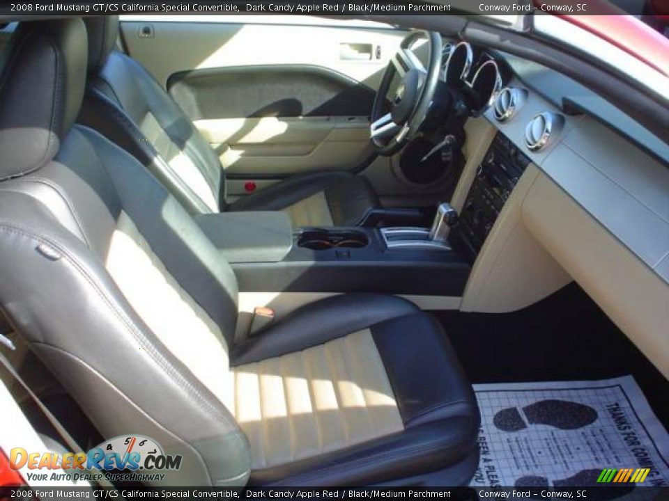 2008 Ford Mustang GT/CS California Special Convertible Dark Candy Apple Red / Black/Medium Parchment Photo #18