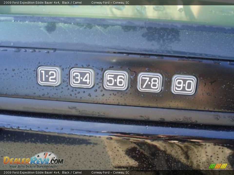 2009 Ford Expedition Eddie Bauer 4x4 Black / Camel Photo #11