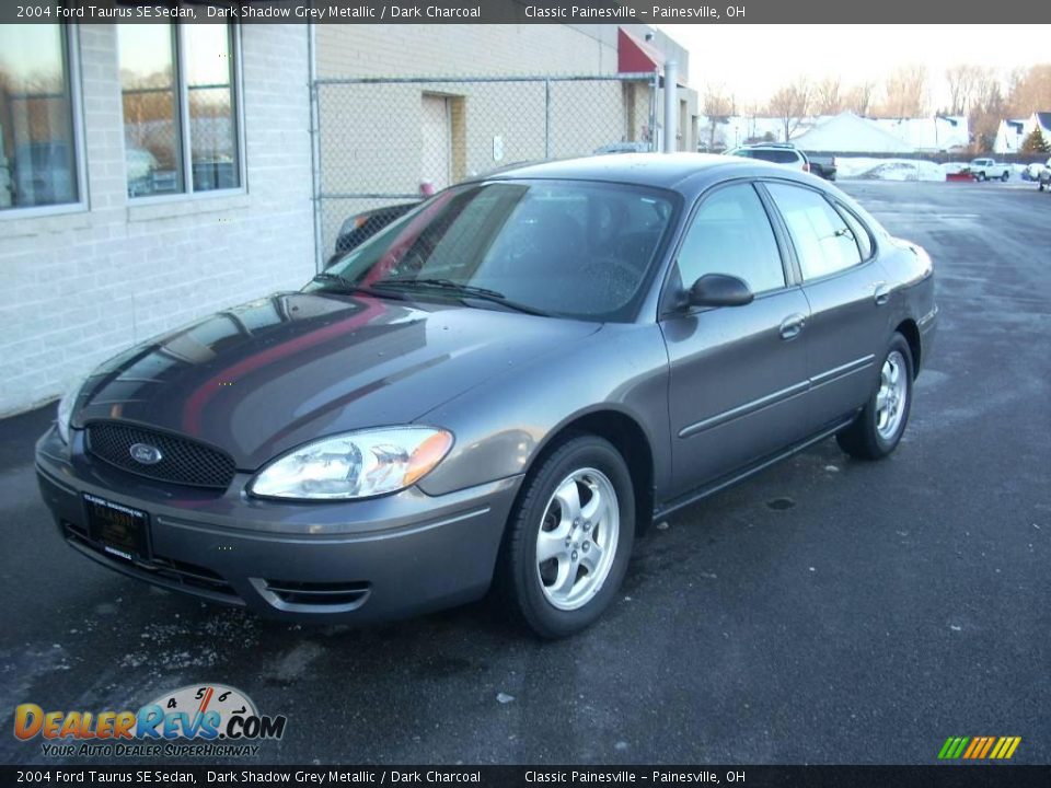 2004 Ford Taurus SE Sedan Dark Shadow Grey Metallic / Dark Charcoal Photo #1