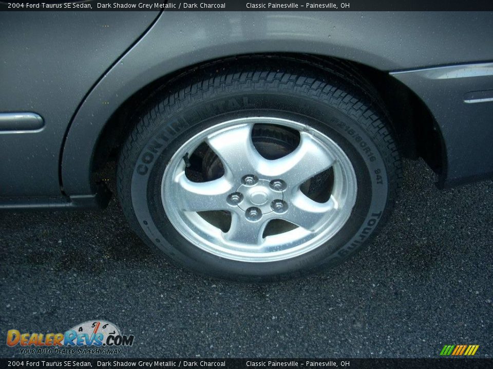 2004 Ford Taurus SE Sedan Dark Shadow Grey Metallic / Dark Charcoal Photo #5