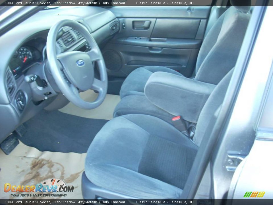 2004 Ford Taurus SE Sedan Dark Shadow Grey Metallic / Dark Charcoal Photo #6