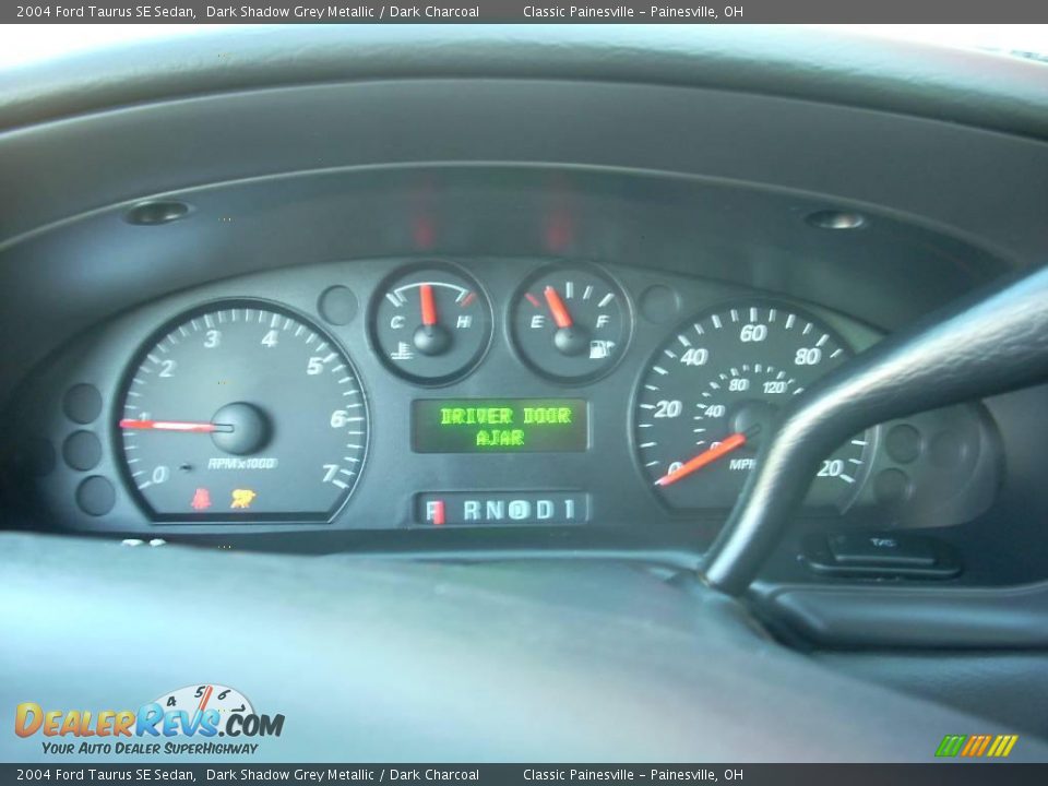 2004 Ford Taurus SE Sedan Dark Shadow Grey Metallic / Dark Charcoal Photo #11