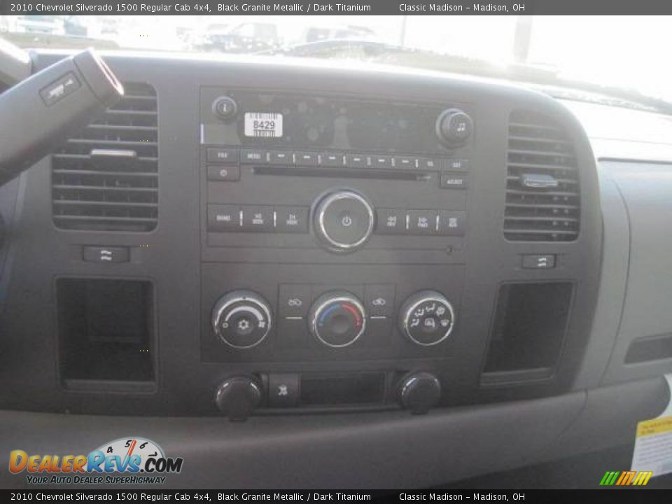2010 Chevrolet Silverado 1500 Regular Cab 4x4 Black Granite Metallic / Dark Titanium Photo #8