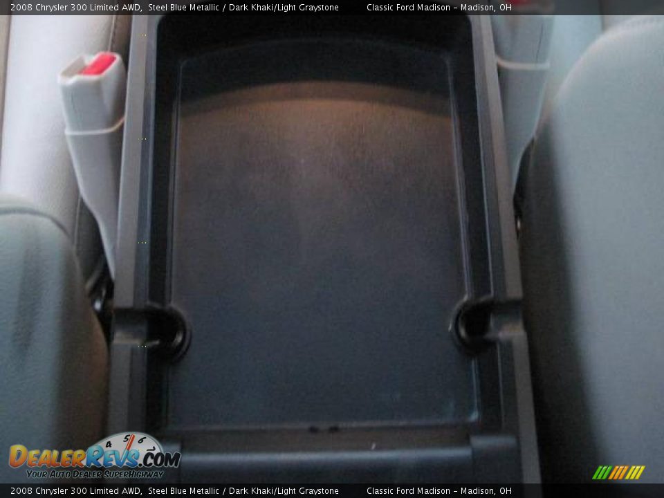 2008 Chrysler 300 Limited AWD Steel Blue Metallic / Dark Khaki/Light Graystone Photo #29