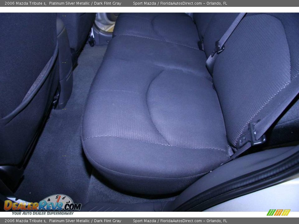 2006 Mazda Tribute s Platinum Silver Metallic / Dark Flint Gray Photo #17