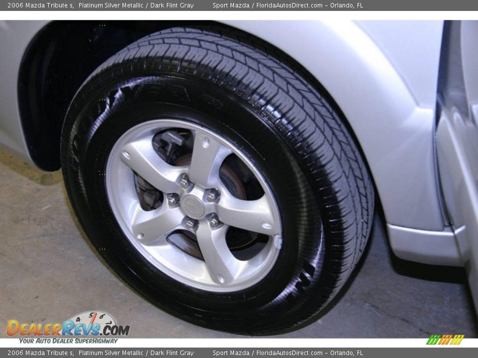 2006 Mazda Tribute s Platinum Silver Metallic / Dark Flint Gray Photo #28