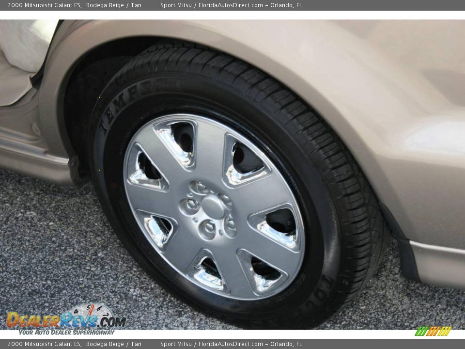 2000 Mitsubishi Galant ES Bodega Beige / Tan Photo #24