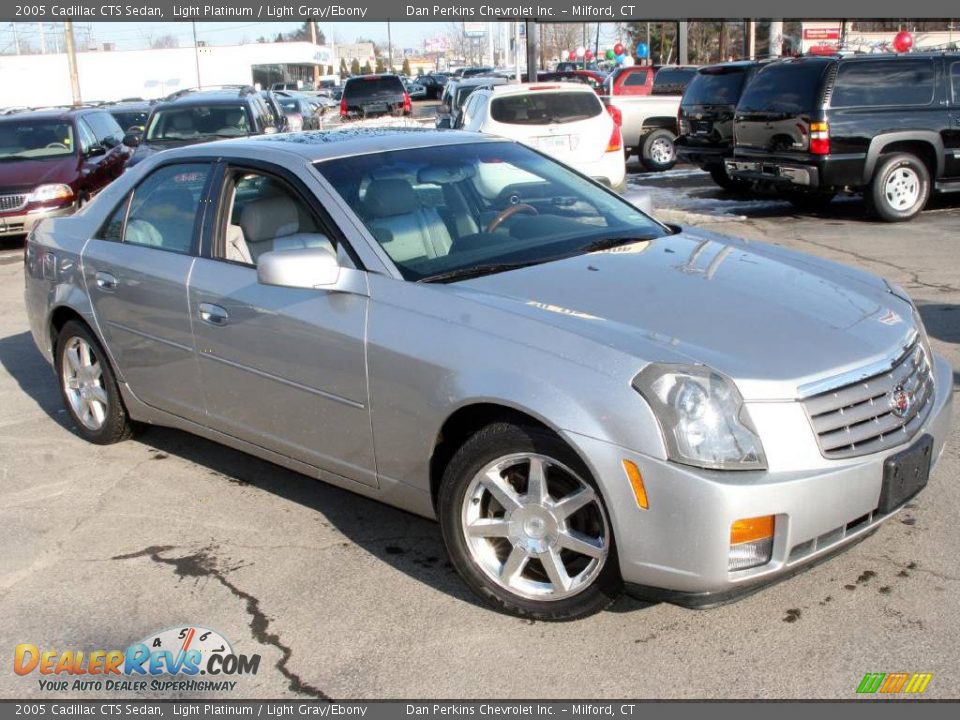 2005 Cadillac CTS Sedan Light Platinum / Light Gray/Ebony Photo #3
