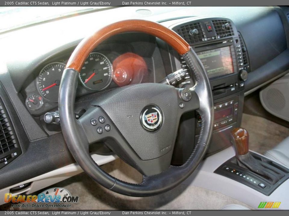 2005 Cadillac CTS Sedan Light Platinum / Light Gray/Ebony Photo #9