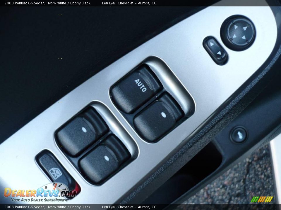 2008 Pontiac G6 Sedan Ivory White / Ebony Black Photo #8