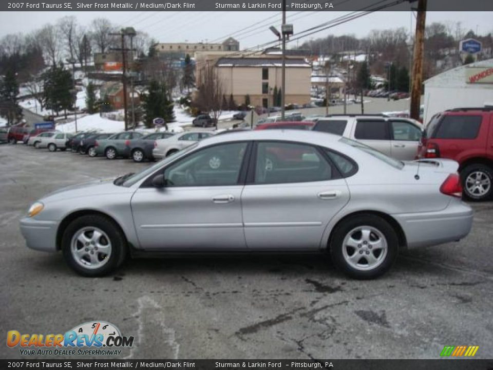 2007 Ford Taurus SE Silver Frost Metallic / Medium/Dark Flint Photo #6