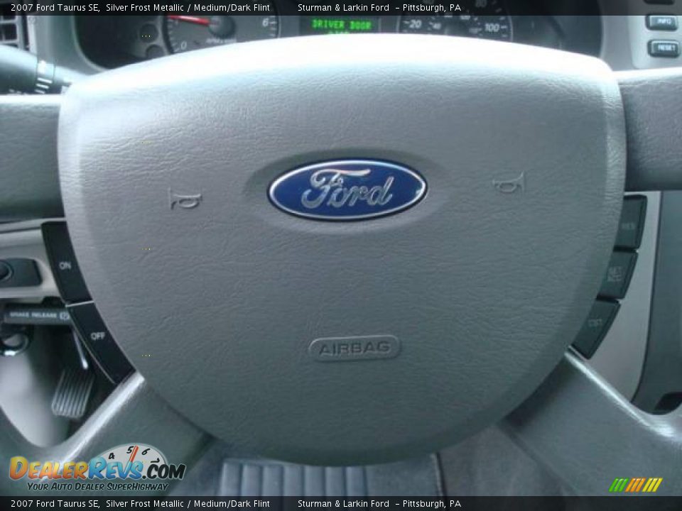 2007 Ford Taurus SE Silver Frost Metallic / Medium/Dark Flint Photo #16
