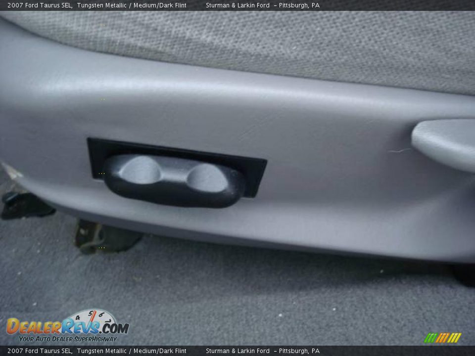 2007 Ford Taurus SEL Tungsten Metallic / Medium/Dark Flint Photo #15