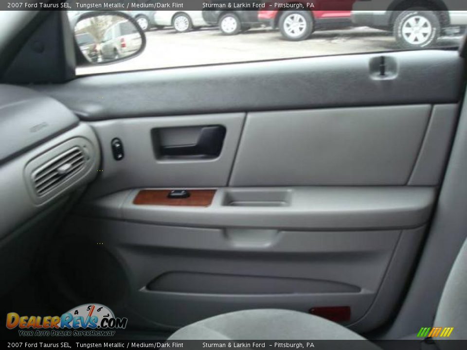 2007 Ford Taurus SEL Tungsten Metallic / Medium/Dark Flint Photo #17