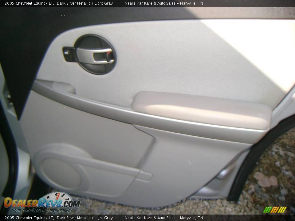 2005 Chevrolet Equinox LT Dark Silver Metallic / Light Gray Photo #22