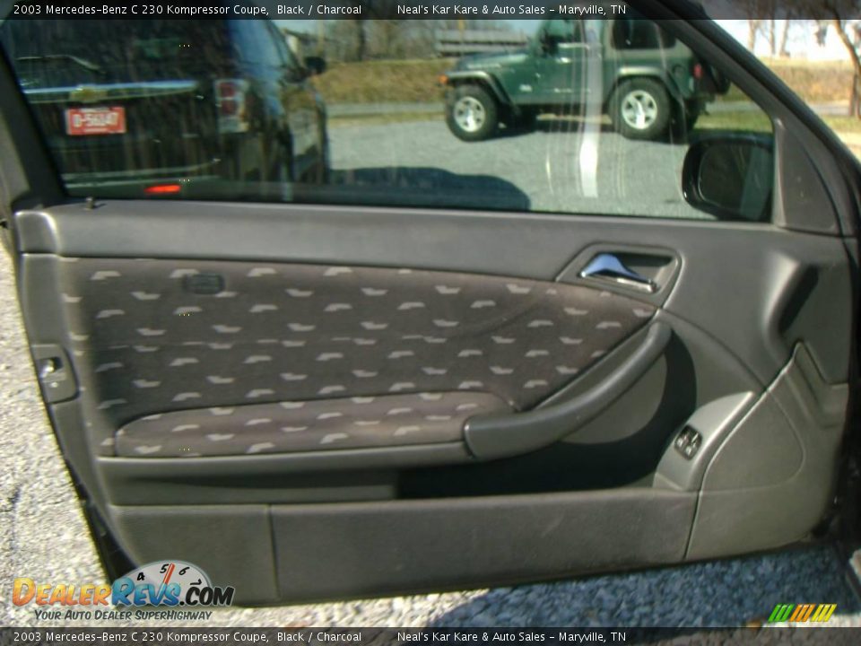 2003 Mercedes-Benz C 230 Kompressor Coupe Black / Charcoal Photo #9