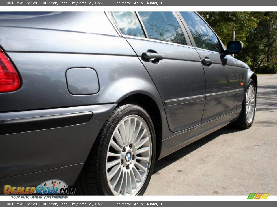 2001 BMW 3 Series 330i Sedan Steel Grey Metallic / Grey Photo #13
