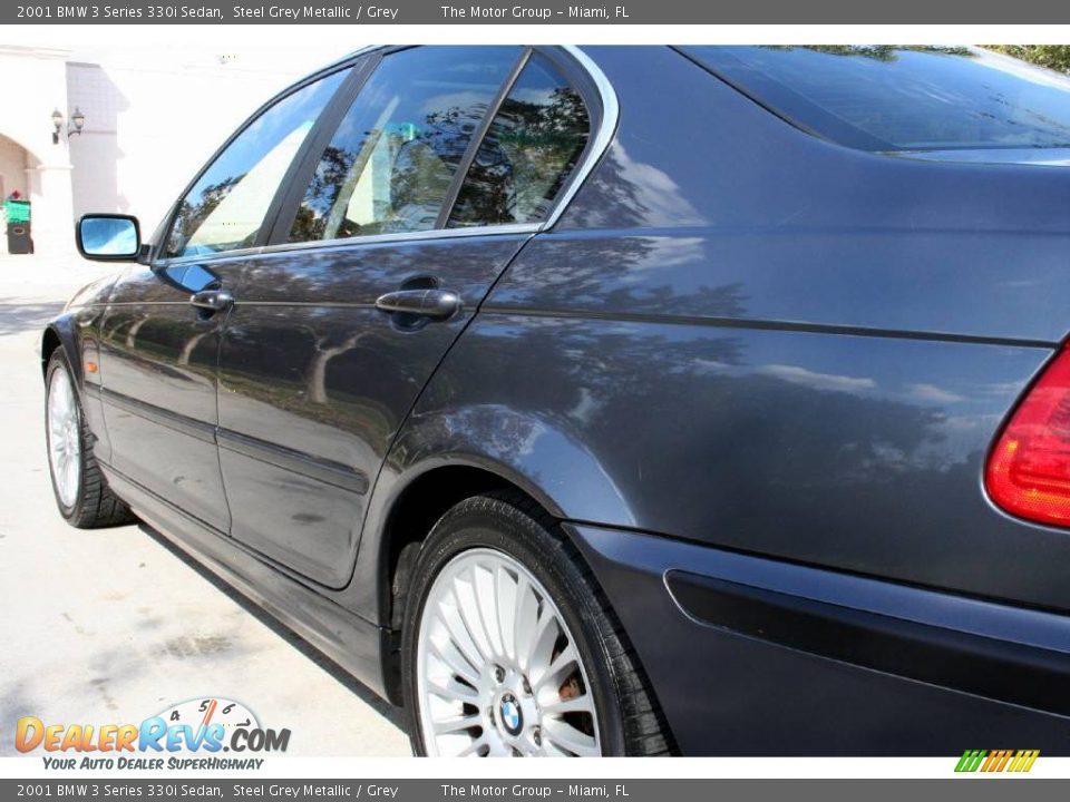 2001 BMW 3 Series 330i Sedan Steel Grey Metallic / Grey Photo #14