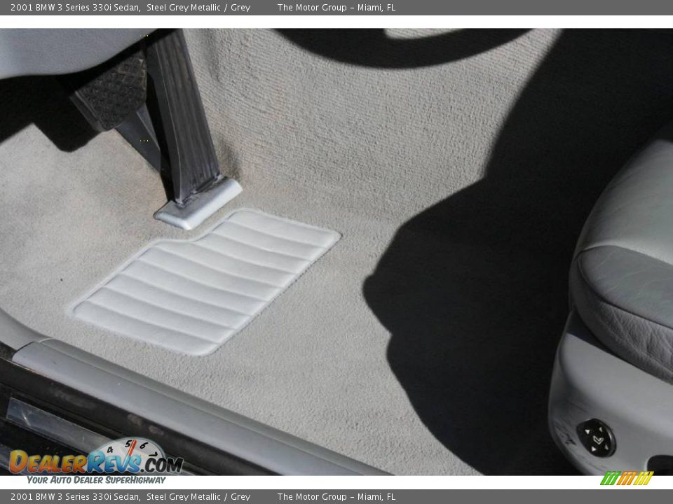 2001 BMW 3 Series 330i Sedan Steel Grey Metallic / Grey Photo #31