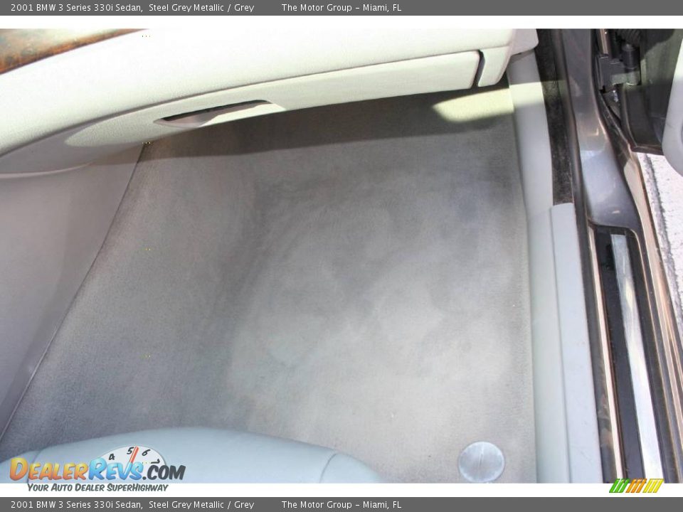 2001 BMW 3 Series 330i Sedan Steel Grey Metallic / Grey Photo #32